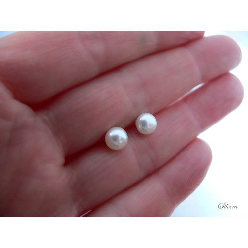 Stříbrné naušnice s říční perlou na šroubek, stříbro ryzost 925/1000