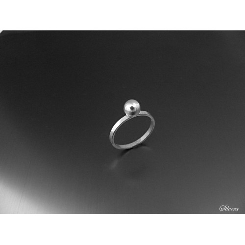 Stříbrný prsten s kuličkou, stříbro ryzost 925/1000