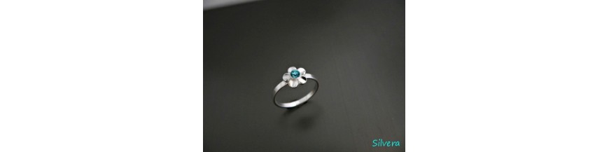 kamínkové stříbrné prsteny, prsteny s kamínky